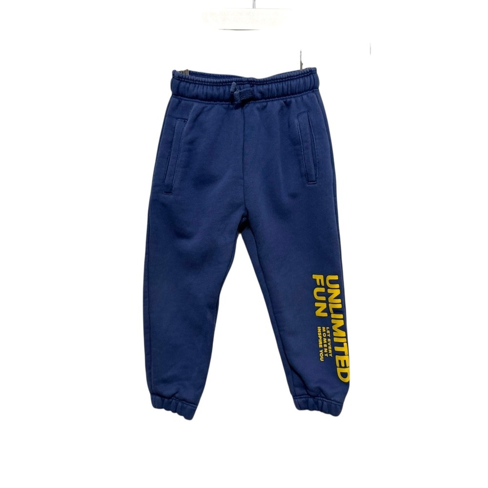 ⭐️ 5/$30 Zara Kids Sweatpants size 2 Years